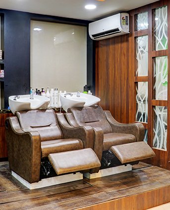 Best Salon in Jorhat Classy Curls Unisex Salon